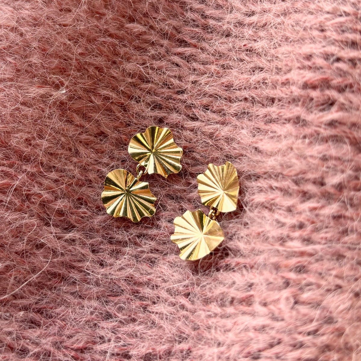 Øreringe i 8 kt. guld