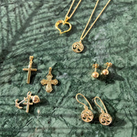 8 kt. kors